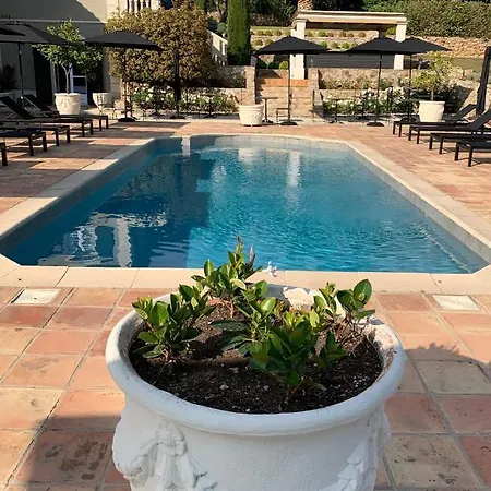 Bastide Sainte Anne ホテル *