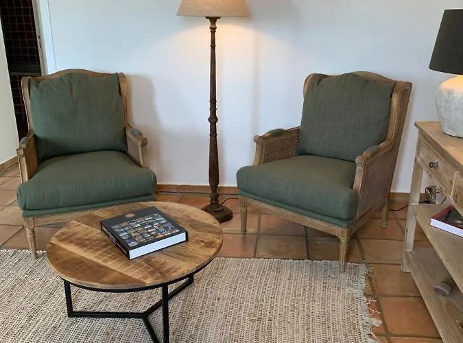 Bastide Sainte Anne Hotel *