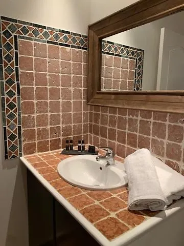 Bastide Sainte Anne Hotel *