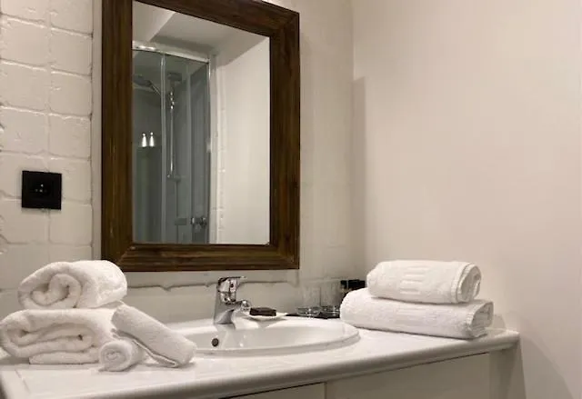 Bastide Sainte Anne Hotel