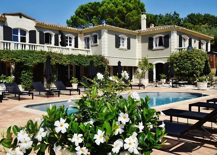 Bastide Sainte Anne Hotel